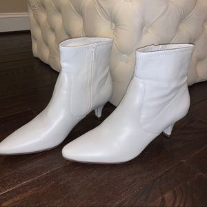 Impo Stretch White Booties